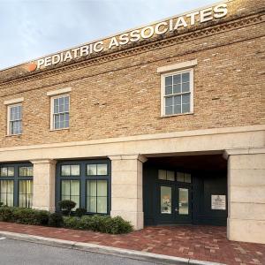 210-Riverview-storefront