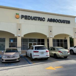 91-hialeah-fl-west-storefront-temp